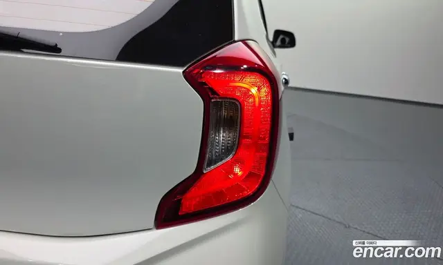 Kia Morning 2022 1.0 автомат (гидро), миниатюра 9 Kia Morning 2022 1.0 автомат (гидро), миниатюра 9