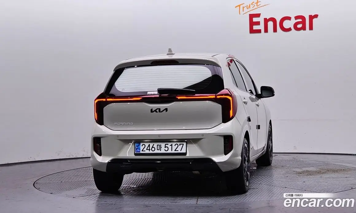 Kia Morning 2023 1.0 автомат (гидро), фото 3 Kia Morning 2023 1.0 автомат (гидро), фото 3
