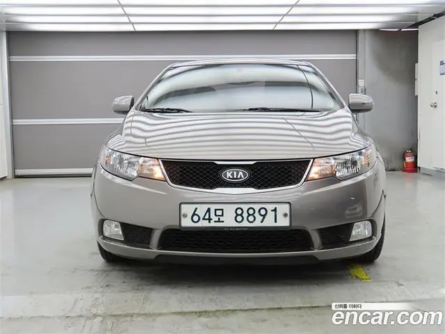 Kia Porte 2012 1.6 автомат (гидро), миниатюра 2