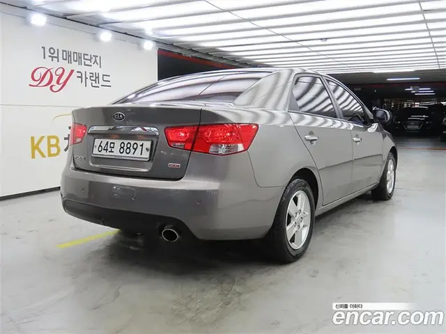 Kia Porte 2012 1.6 автомат (гидро), миниатюра 4