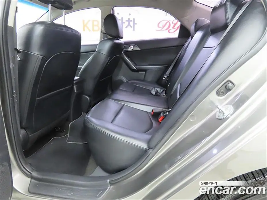 Kia Porte 2012 1.6 автомат (гидро), фото 6