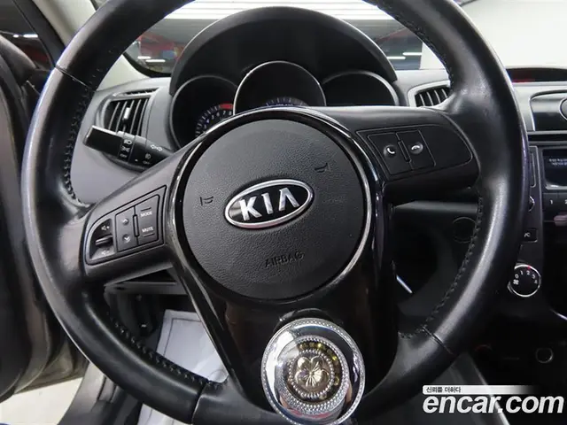 Kia Porte 2012 1.6 автомат (гидро), миниатюра 8