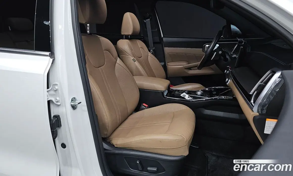 Kia Sorento 2024 1.6 автомат (гидро), фото 11 Kia Sorento 2024 1.6 автомат (гидро), фото 11