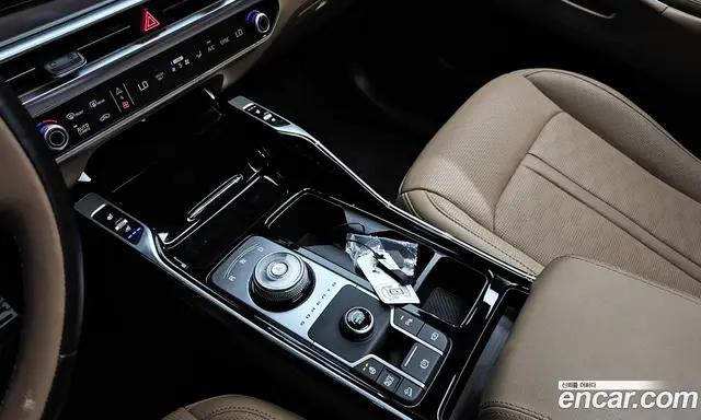 Kia Sorento 2024 1.6 автомат (гидро), миниатюра 9 Kia Sorento 2024 1.6 автомат (гидро), миниатюра 9