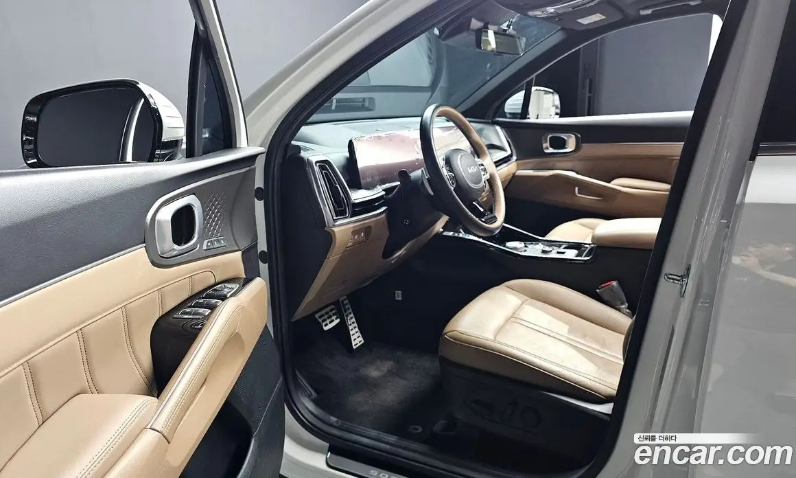 Kia Sorento 2024 1.6 автомат (гидро), фото 10 Kia Sorento 2024 1.6 автомат (гидро), фото 10
