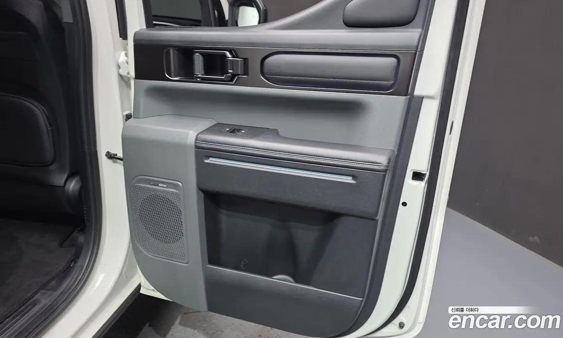 Kia Tasman 2025 2.5 автомат (гидро), фото 15 Kia Tasman 2025 2.5 автомат (гидро), фото 15