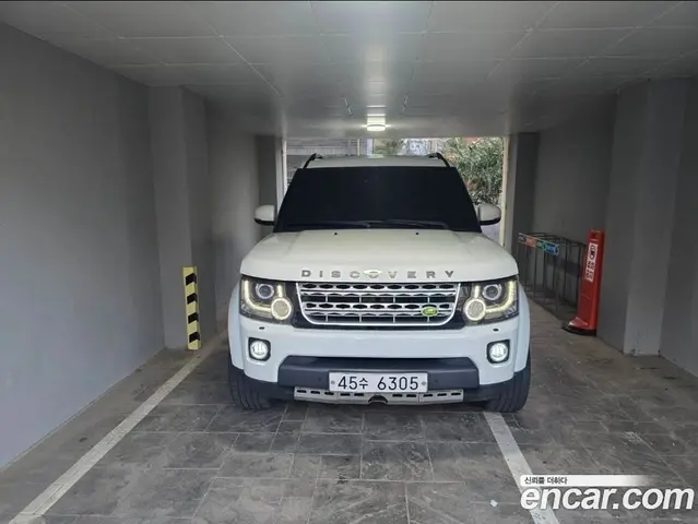 Land Rover Discovery 2015 3.0 автомат (гидро), миниатюра 1 Land Rover Discovery 2015 3.0 автомат (гидро), миниатюра 1