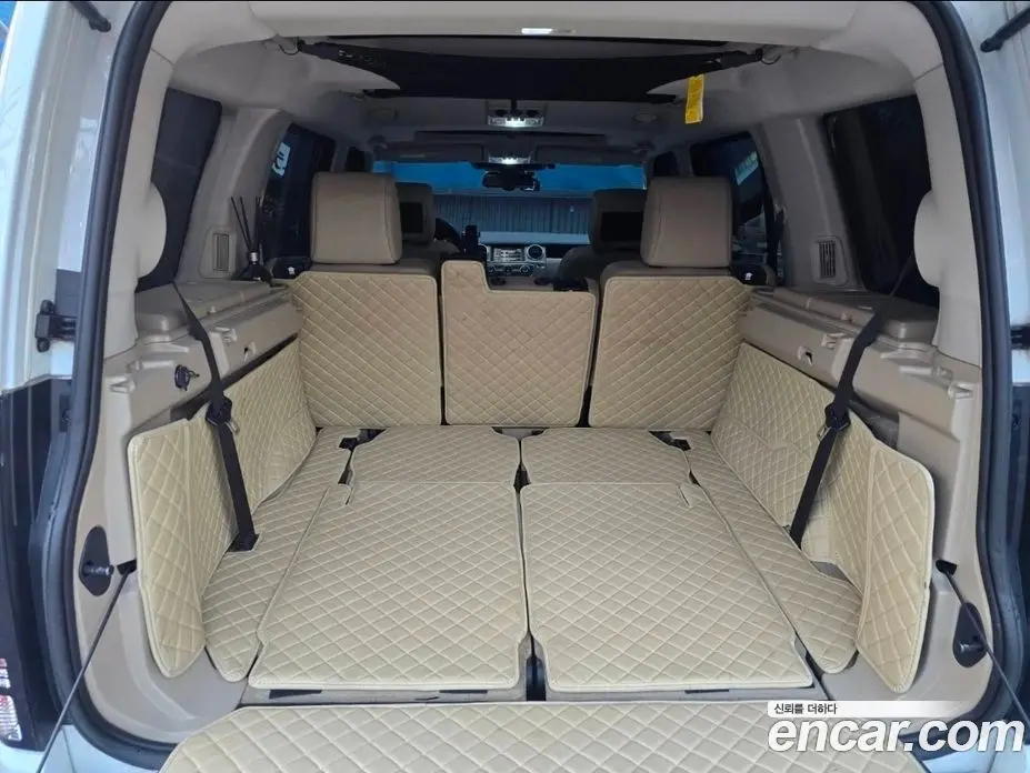 Land Rover Discovery 2015 3.0 автомат (гидро), фото 9 Land Rover Discovery 2015 3.0 автомат (гидро), фото 9