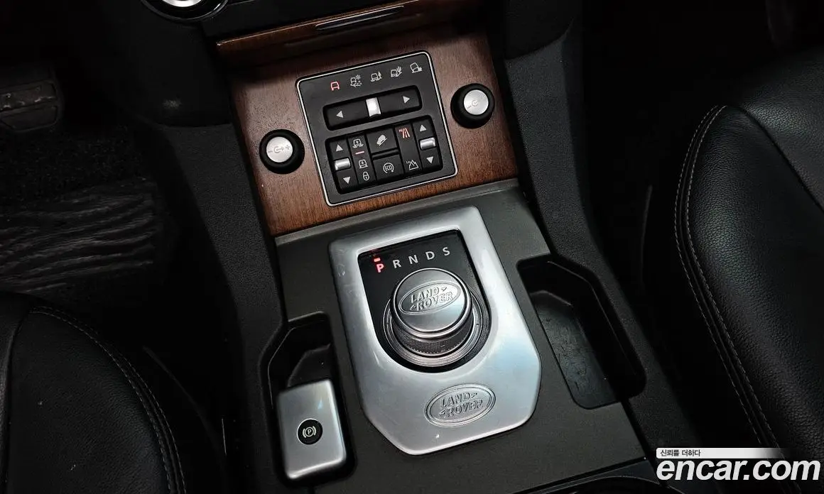 Land Rover Discovery 2016 3.0 автомат (гидро), фото 11 Land Rover Discovery 2016 3.0 автомат (гидро), фото 11