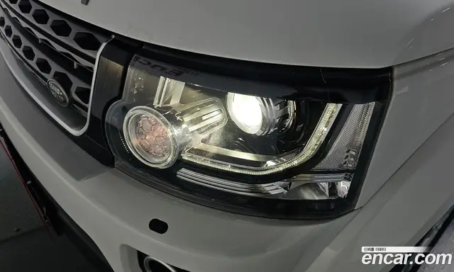 Land Rover Discovery 2016 3.0 автомат (гидро), миниатюра 7 Land Rover Discovery 2016 3.0 автомат (гидро), миниатюра 7
