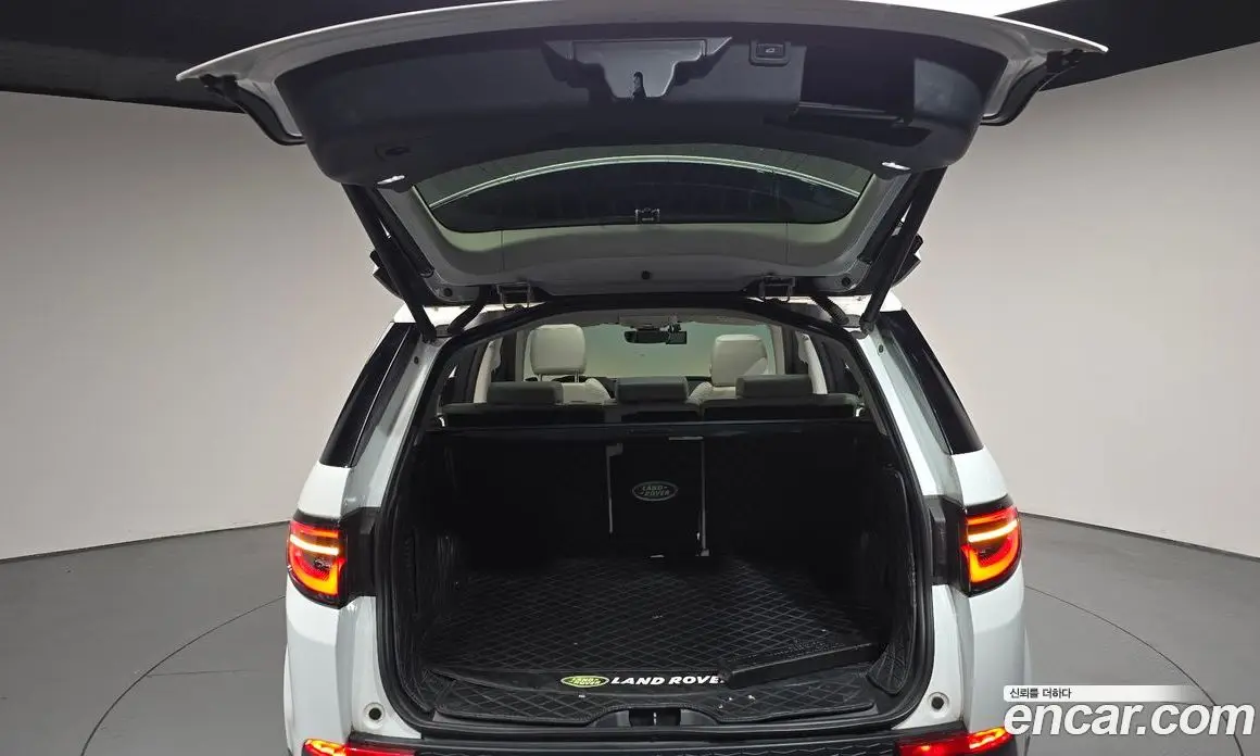 Land Rover Discovery Sport 2020 2.0 автомат (гидро), фото 15 Land Rover Discovery Sport 2020 2.0 автомат (гидро), фото 15