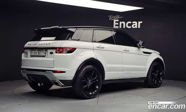 Land Rover Range Rover Evoque 2013 2.2 автомат (гидро), миниатюра 2 Land Rover Range Rover Evoque 2013 2.2 автомат (гидро), миниатюра 2