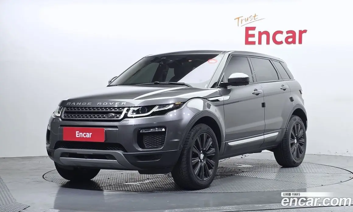Land Rover Range Rover Evoque 2018 2.0 автомат (гидро), фото 1 Land Rover Range Rover Evoque 2018 2.0 автомат (гидро), фото 1