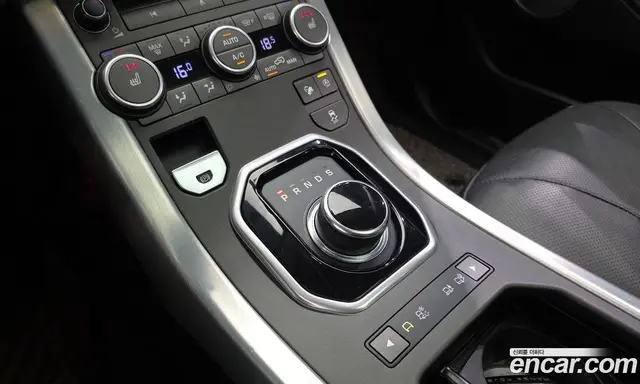 Land Rover Range Rover Evoque 2018 2.0 автомат (гидро), миниатюра 12