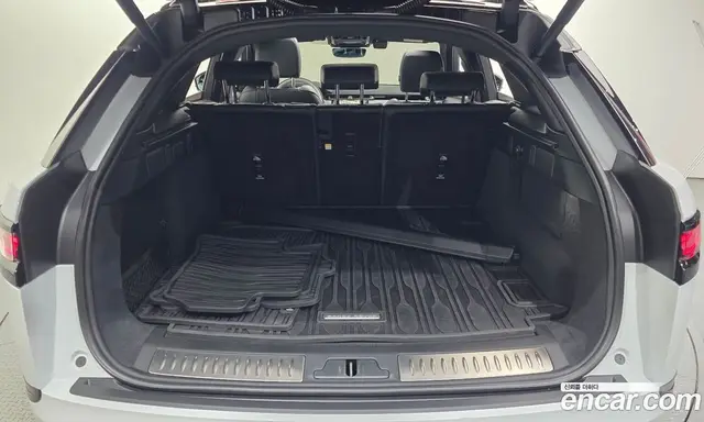 Land Rover Range Rover Velar 2025 2.0 автомат (гидро), миниатюра 10 Land Rover Range Rover Velar 2025 2.0 автомат (гидро), миниатюра 10