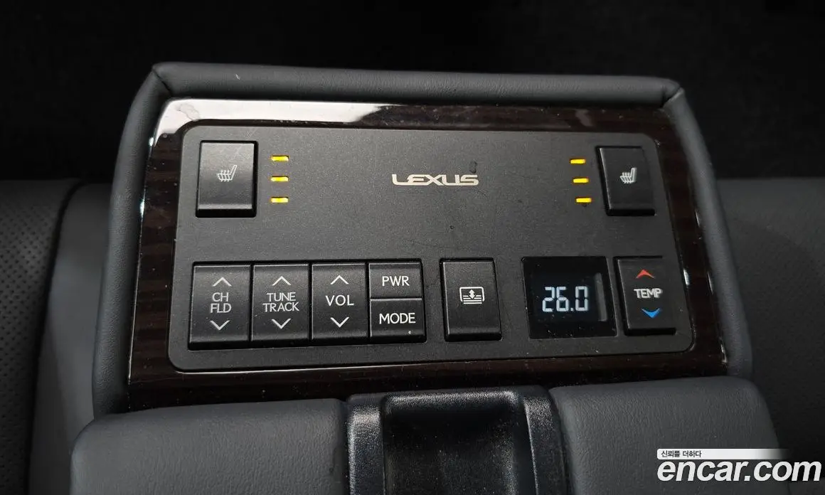 Lexus ES 2017 2.5 автомат (гидро), фото 18 Lexus ES 2017 2.5 автомат (гидро), фото 18