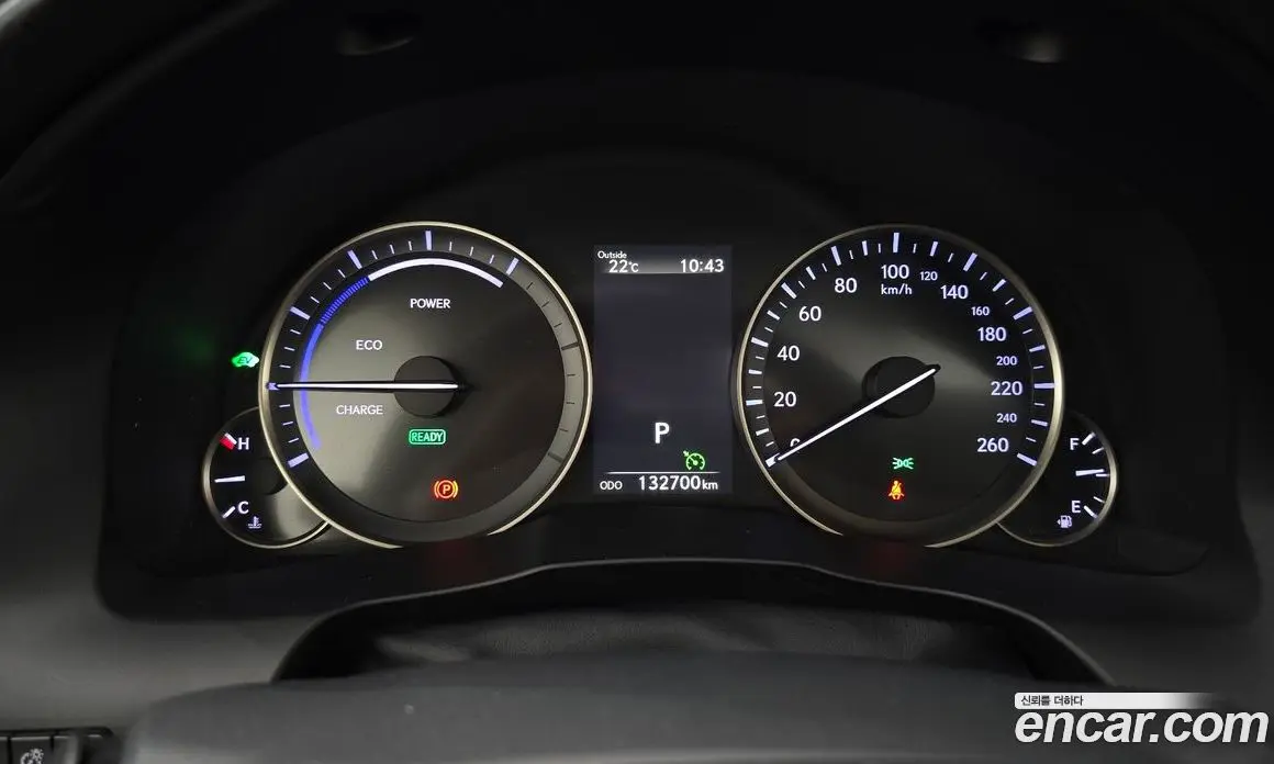 Lexus ES 2017 2.5 автомат (гидро), фото 8 Lexus ES 2017 2.5 автомат (гидро), фото 8