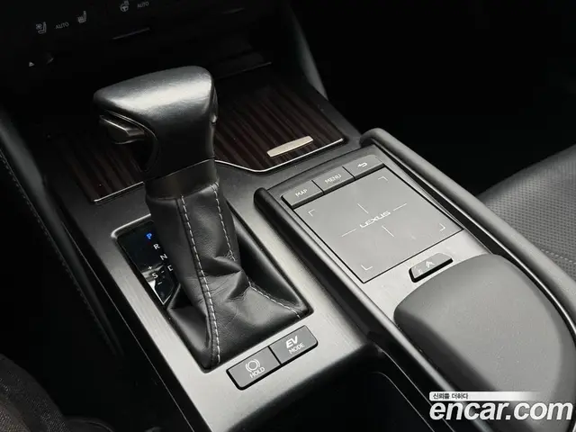 Lexus ES 2020 2.5 автомат (гидро), миниатюра 9 Lexus ES 2020 2.5 автомат (гидро), миниатюра 9