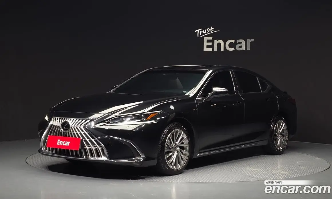 Lexus ES 2025 2.5 автомат (гидро), фото 1 Lexus ES 2025 2.5 автомат (гидро), фото 1