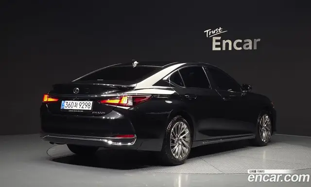 Lexus ES 2025 2.5 автомат (гидро), миниатюра 2 Lexus ES 2025 2.5 автомат (гидро), миниатюра 2