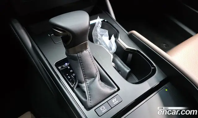 Lexus ES 2025 2.5 автомат (гидро), миниатюра 9 Lexus ES 2025 2.5 автомат (гидро), миниатюра 9