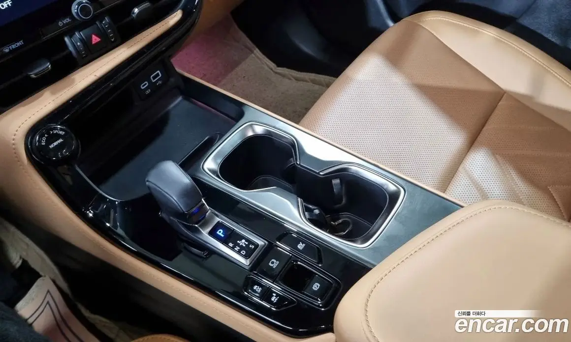 Lexus NX 2023 2.5 автомат (гидро), фото 9 Lexus NX 2023 2.5 автомат (гидро), фото 9