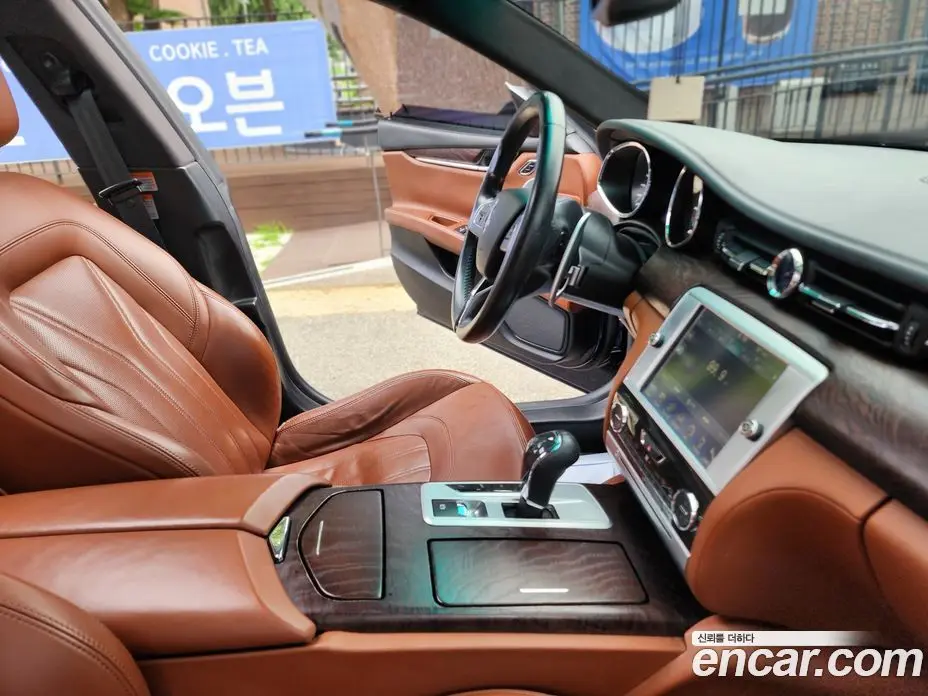 Maserati Quattroporte 2015 3.0 автомат (гидро), фото 13 Maserati Quattroporte 2015 3.0 автомат (гидро), фото 13