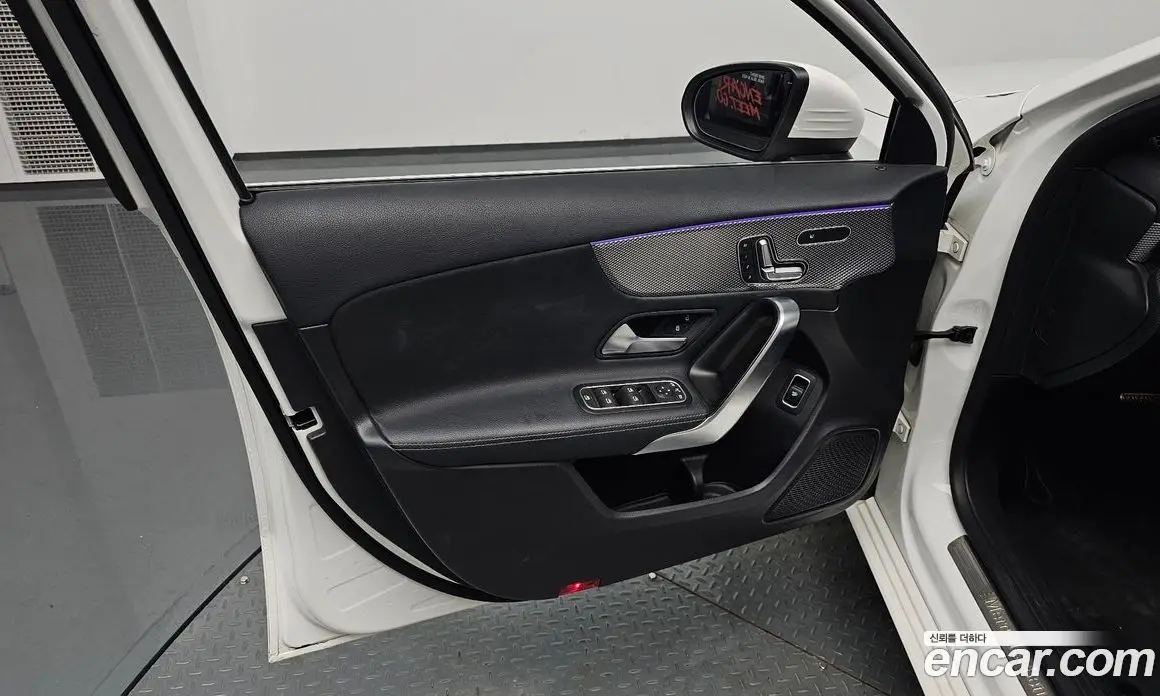 Mercedes-Benz A-Class 2021 1.9 автомат (гидро), фото 13 Mercedes-Benz A-Class 2021 1.9 автомат (гидро), фото 13