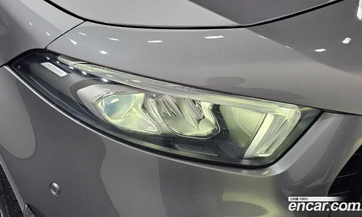 Mercedes-Benz A-Class 2023 2.0 автомат (гидро), фото 8