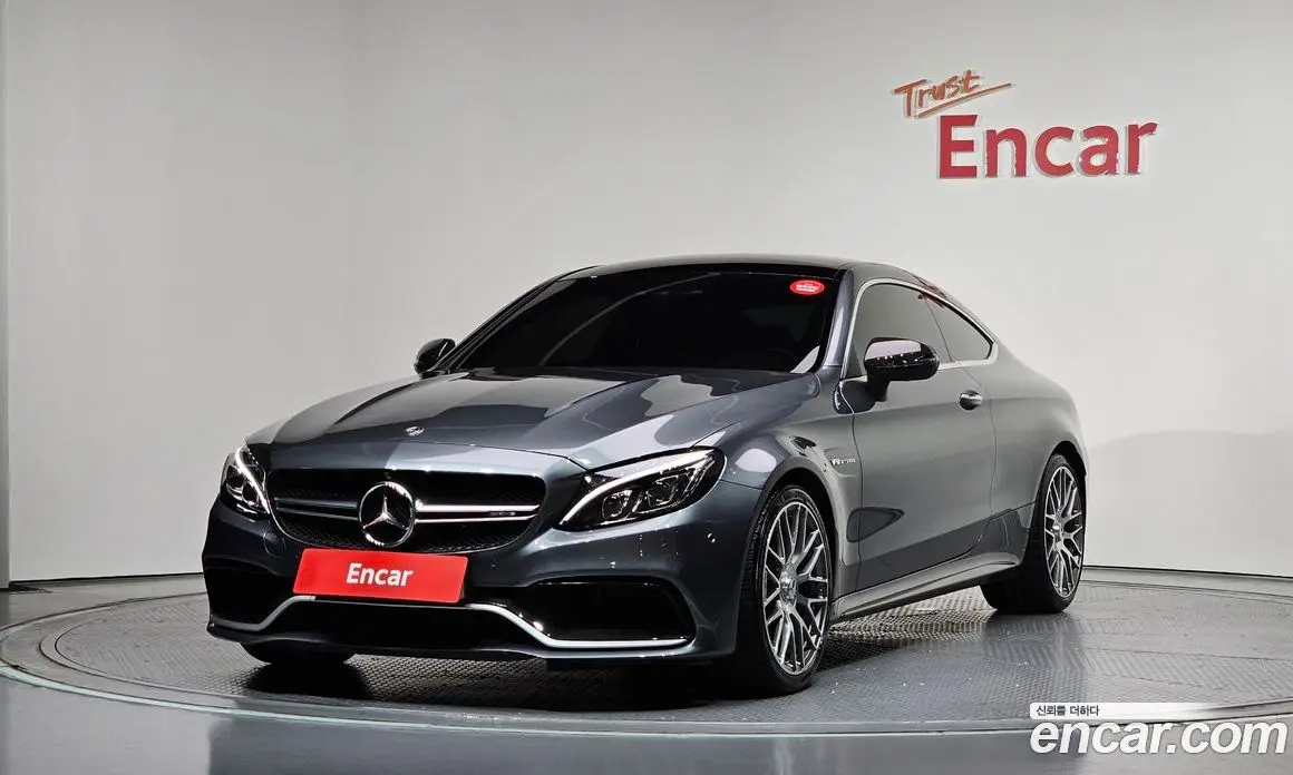 Mercedes-Benz C-Class 2018 4.0 автомат (гидро), фото 1 Mercedes-Benz C-Class 2018 4.0 автомат (гидро), фото 1