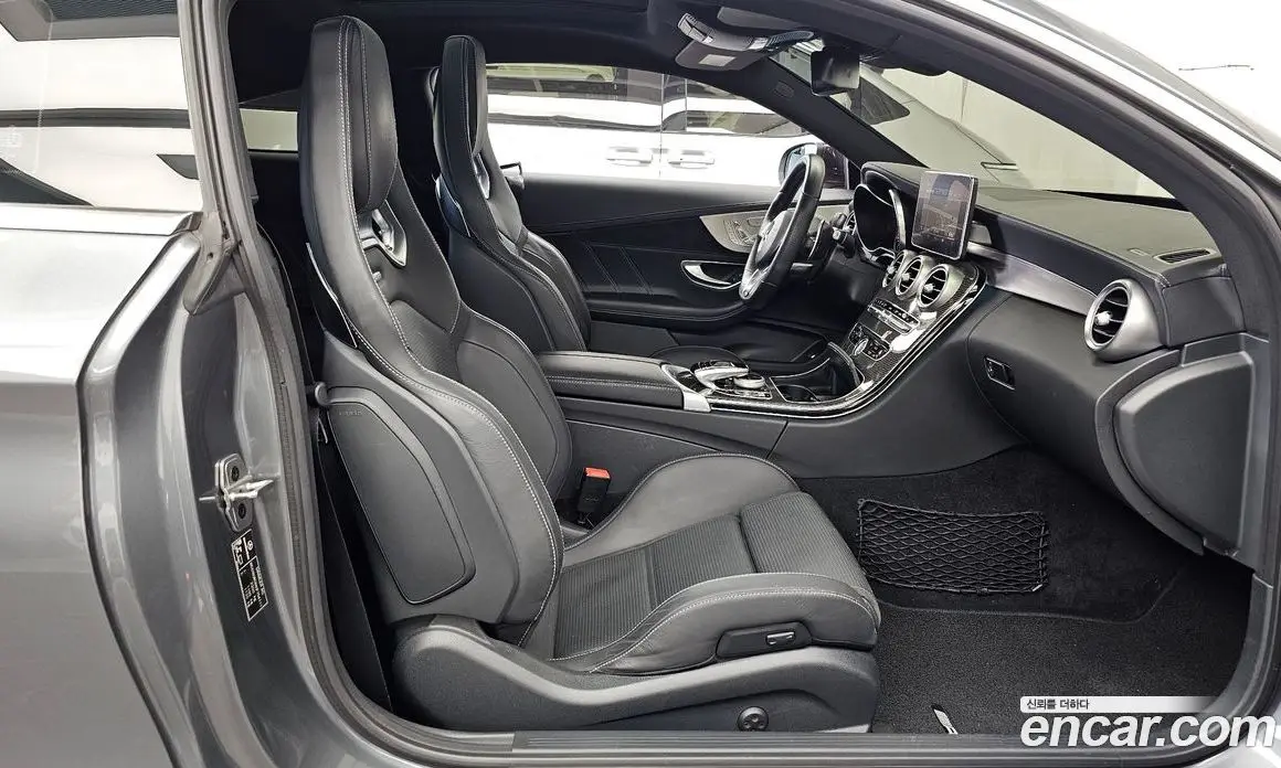 Mercedes-Benz C-Class 2018 4.0 автомат (гидро), фото 11 Mercedes-Benz C-Class 2018 4.0 автомат (гидро), фото 11