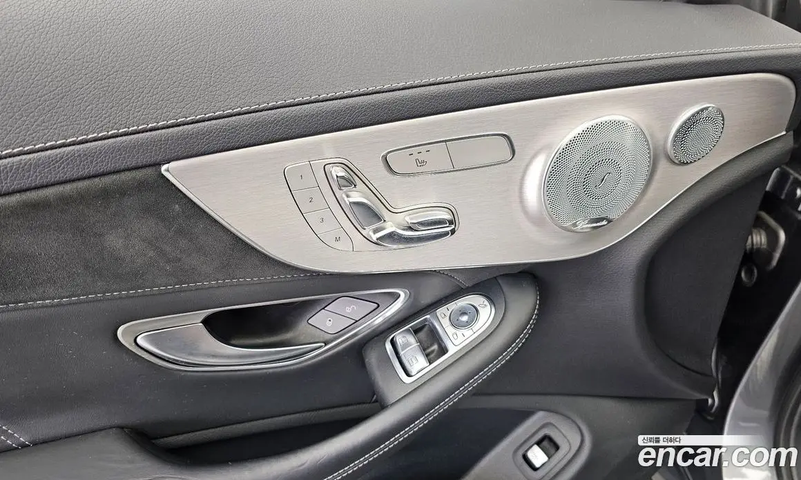 Mercedes-Benz C-Class 2018 4.0 автомат (гидро), фото 19 Mercedes-Benz C-Class 2018 4.0 автомат (гидро), фото 19