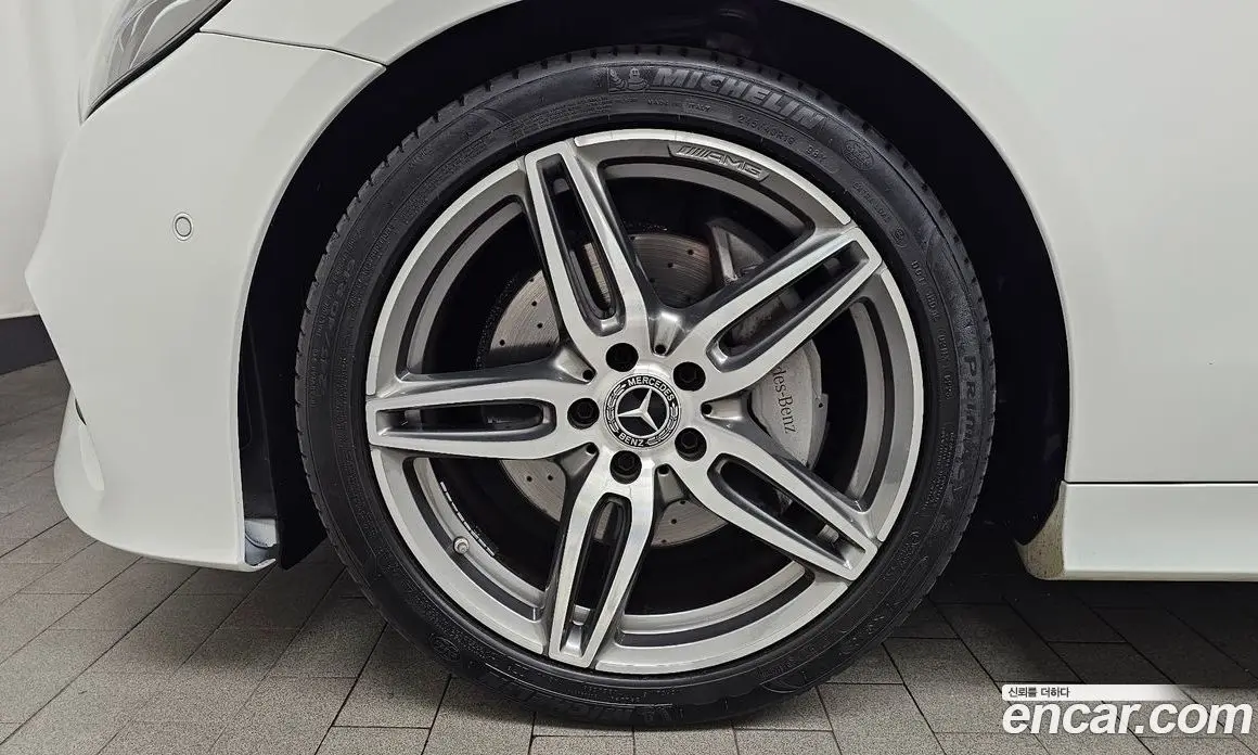 Mercedes-Benz E-Class 2020 1.9 автомат (гидро), фото 5 Mercedes-Benz E-Class 2020 1.9 автомат (гидро), фото 5