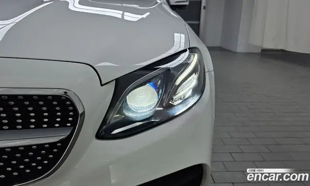Mercedes-Benz E-Class 2020 1.9 автомат (гидро), миниатюра 8 Mercedes-Benz E-Class 2020 1.9 автомат (гидро), миниатюра 8
