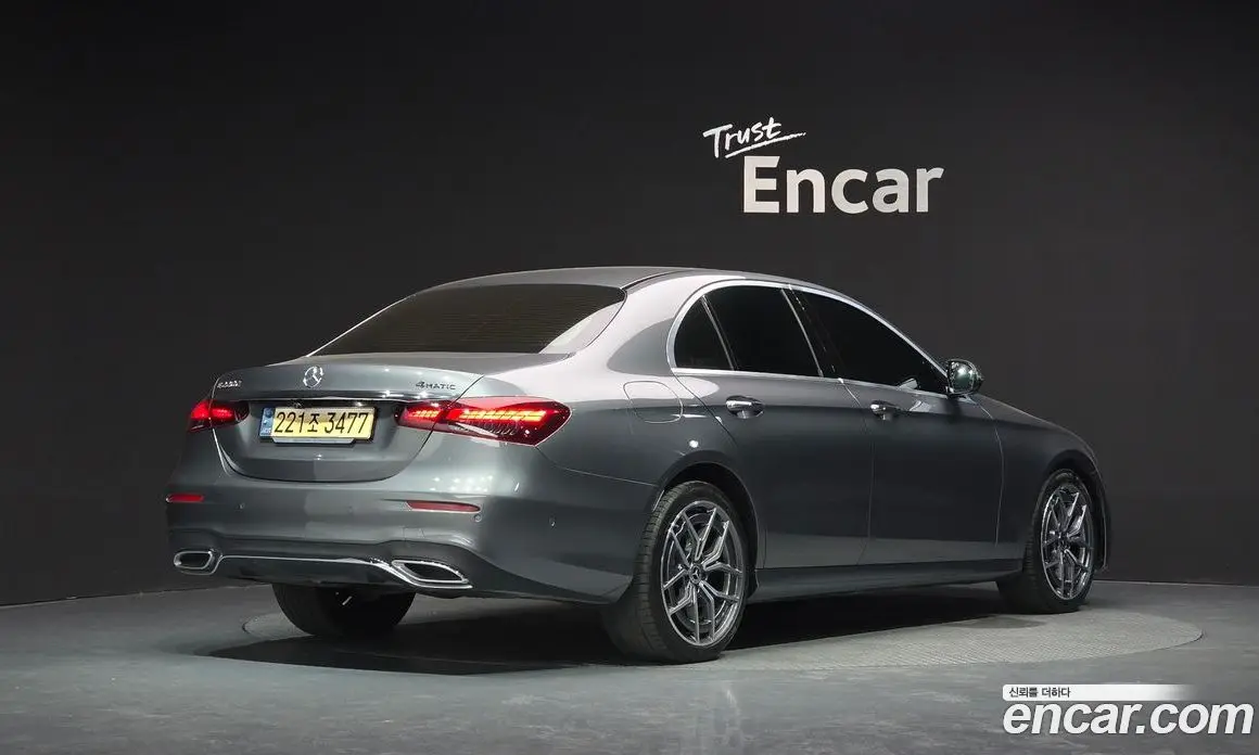 Mercedes-Benz E-Class 2021 1.9 автомат (гидро), фото 2 Mercedes-Benz E-Class 2021 1.9 автомат (гидро), фото 2