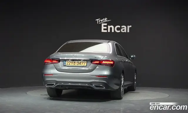 Mercedes-Benz E-Class 2021 1.9 автомат (гидро), миниатюра 4 Mercedes-Benz E-Class 2021 1.9 автомат (гидро), миниатюра 4
