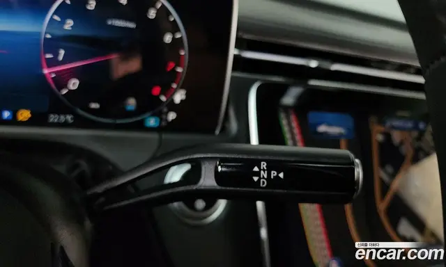 Mercedes-Benz E-Class 2024 2.0 автомат (гидро), миниатюра 12