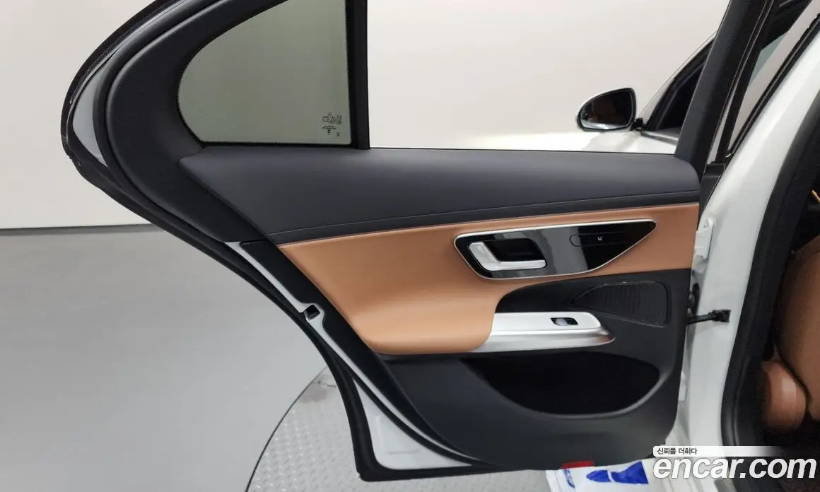 Mercedes-Benz E-Class 2024 2.0 автомат (гидро), фото 15