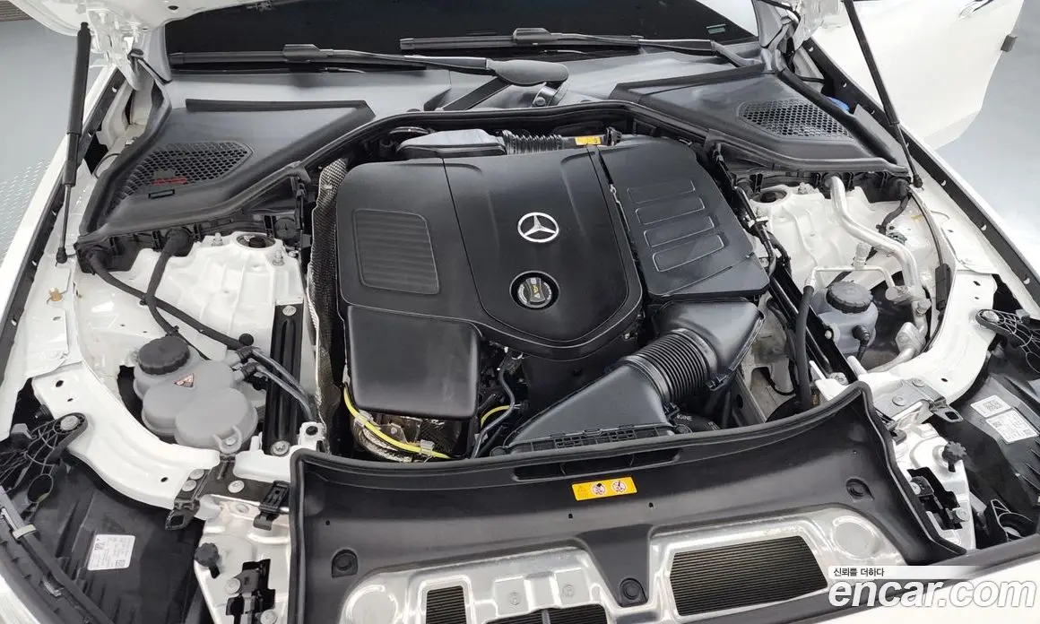 Mercedes-Benz E-Class 2024 2.0 автомат (гидро), фото 6