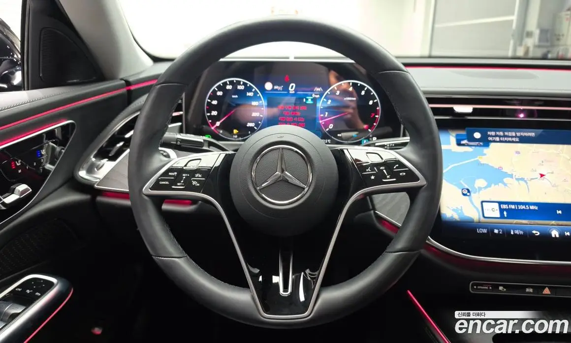 Mercedes-Benz E-Class 2024 2.0 автомат (гидро), фото 19