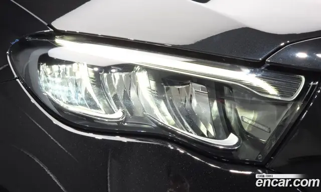 Mercedes-Benz E-Class 2024 2.0 автомат (гидро), миниатюра 8