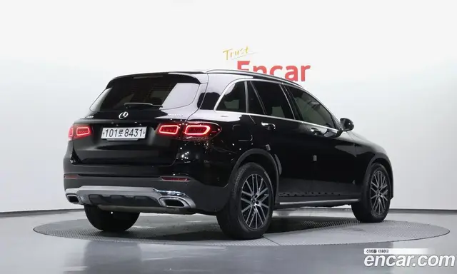 Mercedes-Benz GLC-Class 2020 2.0 автомат (гидро), миниатюра 2 Mercedes-Benz GLC-Class 2020 2.0 автомат (гидро), миниатюра 2