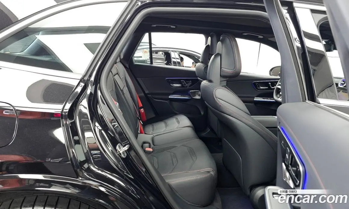 Mercedes-Benz GLC-Class 2025 2.0 автомат (гидро), фото 18 Mercedes-Benz GLC-Class 2025 2.0 автомат (гидро), фото 18