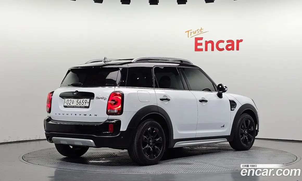 Mini Countryman 2019 2.0 автомат (гидро), фото 2 Mini Countryman 2019 2.0 автомат (гидро), фото 2