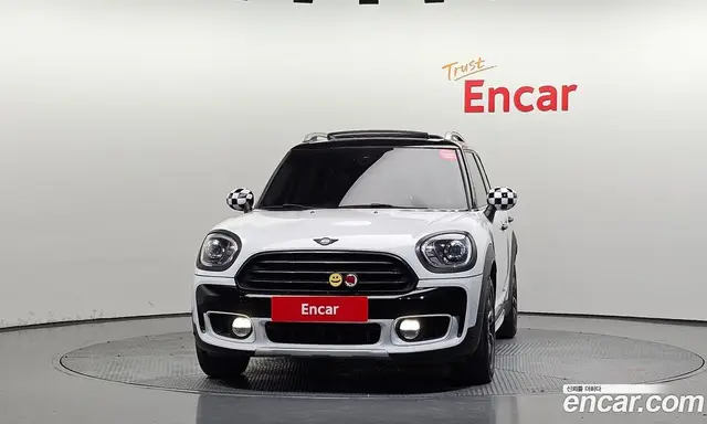 Mini Countryman 2019 2.0 автомат (гидро), миниатюра 3 Mini Countryman 2019 2.0 автомат (гидро), миниатюра 3