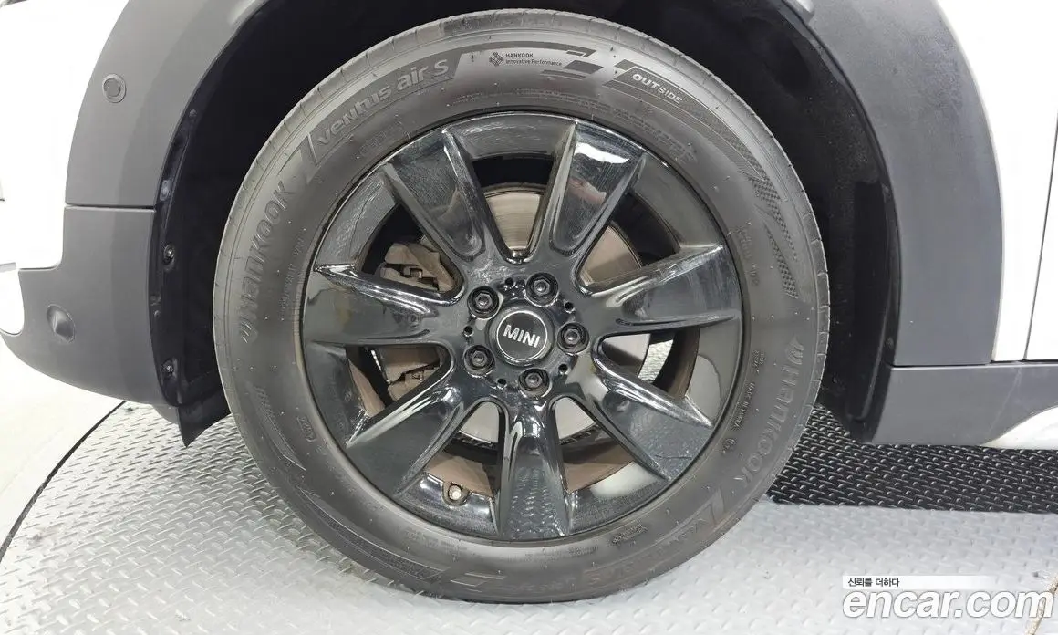 Mini Countryman 2019 2.0 автомат (гидро), фото 5 Mini Countryman 2019 2.0 автомат (гидро), фото 5