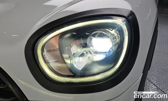 Mini Countryman 2019 2.0 автомат (гидро), миниатюра 8 Mini Countryman 2019 2.0 автомат (гидро), миниатюра 8
