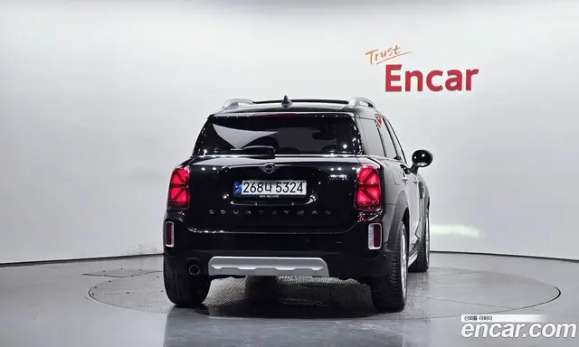 Mini Countryman 2023 1.5 автомат (гидро), миниатюра 3 Mini Countryman 2023 1.5 автомат (гидро), миниатюра 3