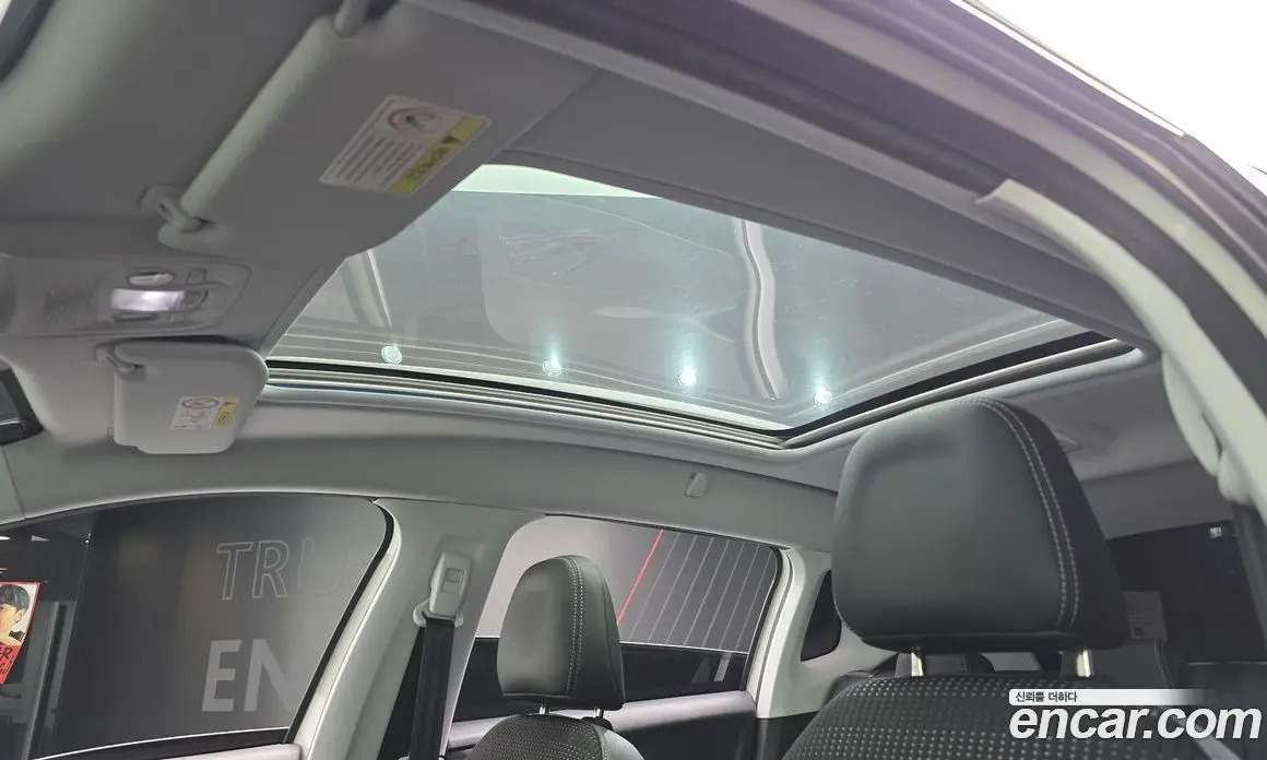 Peugeot 2008 2017 1.6 автомат (гидро), фото 21 Peugeot 2008 2017 1.6 автомат (гидро), фото 21