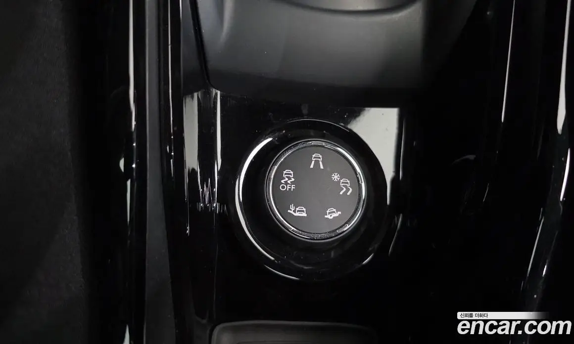 Peugeot 2008 2017 1.6 автомат (гидро), фото 27 Peugeot 2008 2017 1.6 автомат (гидро), фото 27